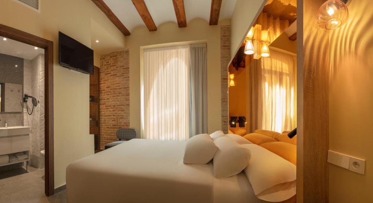 Sh Suite Palace (Adults Only) Valencia Bagian luar foto